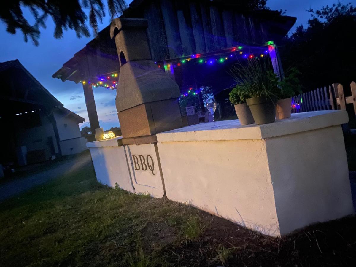 Fonclaire Holidays Carpers Rest Camping Blond