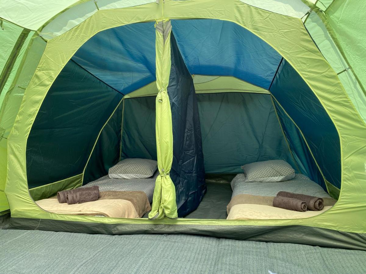 Fonclaire Holidays Carpers Rest Blond