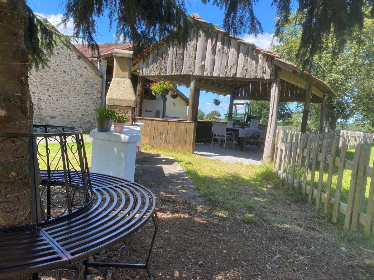 Fonclaire Holidays Carpers Rest Blond